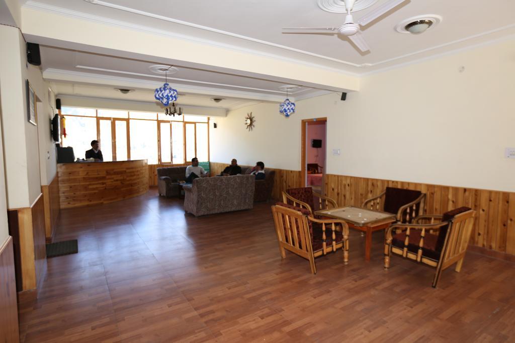 Hotel Ridge View Manāli Extérieur photo