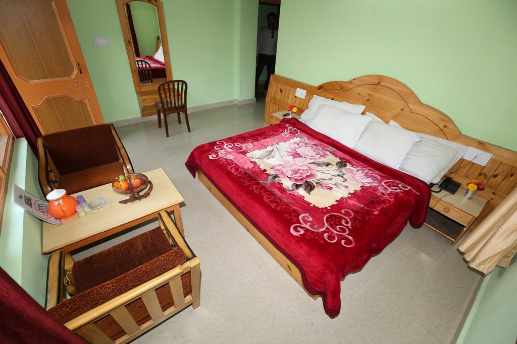 Hotel Ridge View Manāli Chambre photo